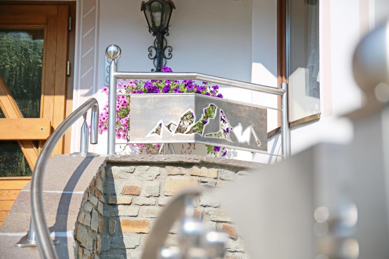 Pension Alpenhof B&B Colle Isarco Luaran gambar