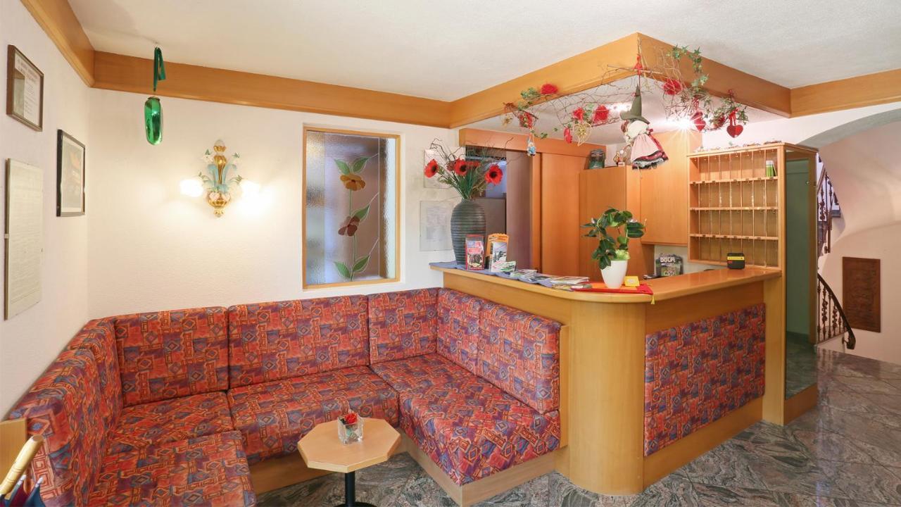 Pension Alpenhof B&B Colle Isarco Luaran gambar