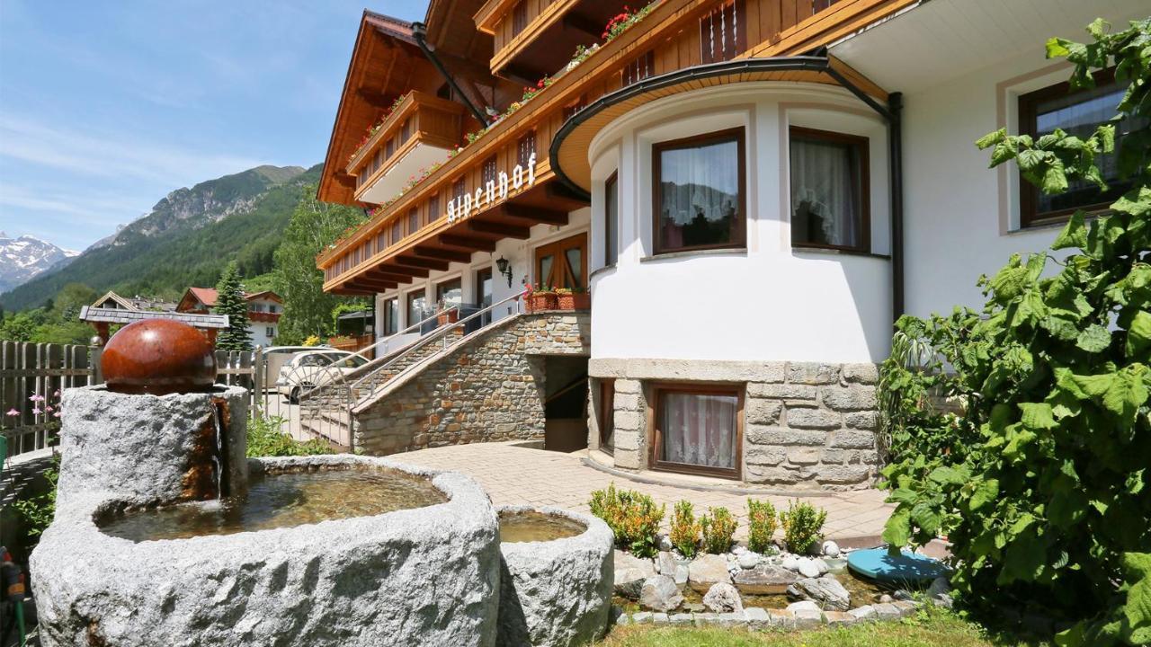 Pension Alpenhof B&B Colle Isarco Luaran gambar