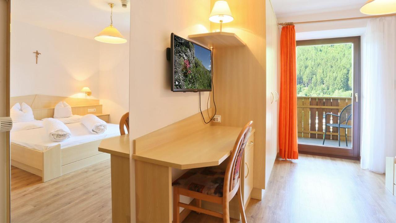 Pension Alpenhof B&B Colle Isarco Luaran gambar
