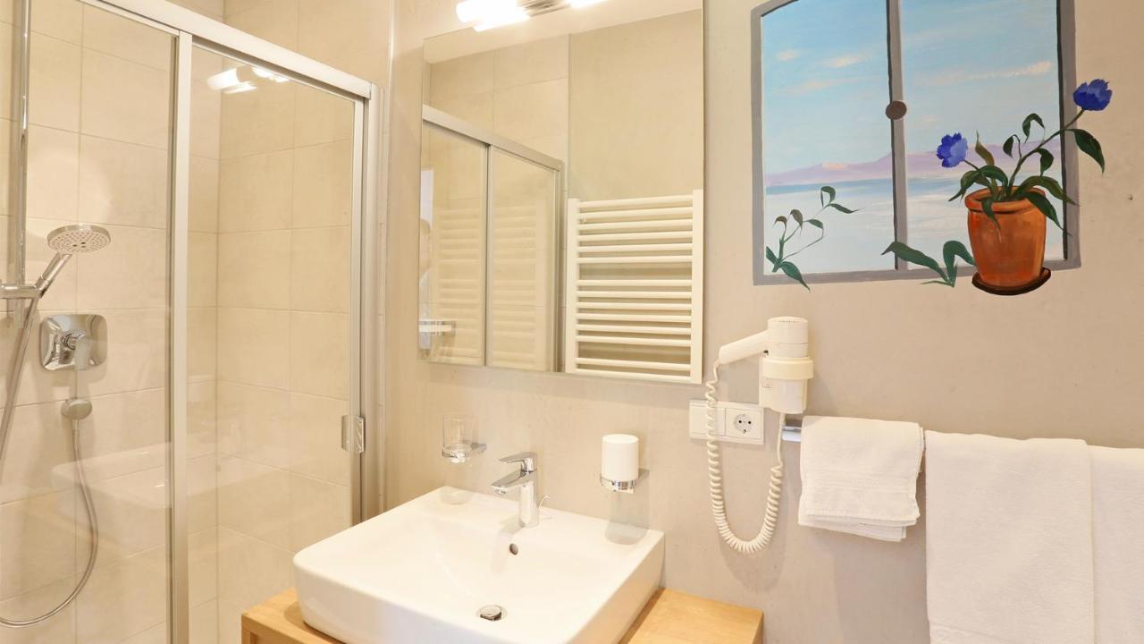 Pension Alpenhof B&B Colle Isarco Luaran gambar