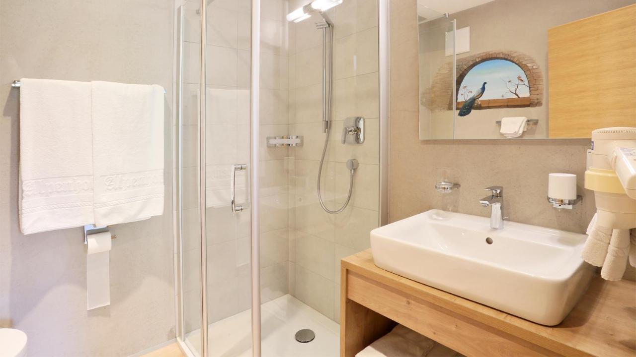 Pension Alpenhof B&B Colle Isarco Luaran gambar