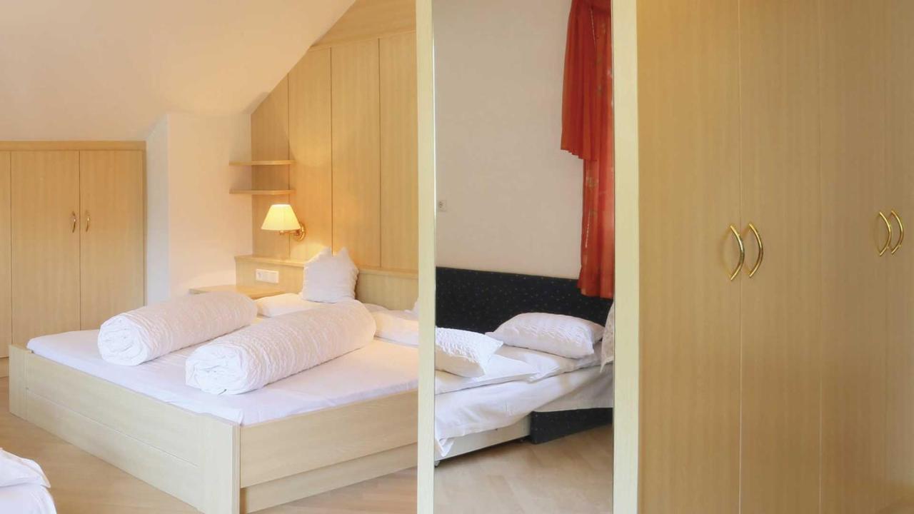 Pension Alpenhof B&B Colle Isarco Luaran gambar